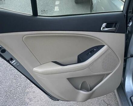 Серый Киа Оптима, объемом двигателя 2.4 л и пробегом 150 тыс. км за 10500 $, фото 12 на Automoto.ua