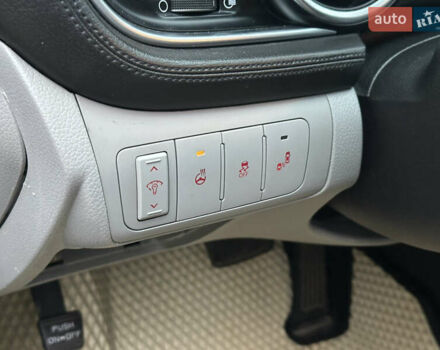 Сірий Кіа Оптіма, об'ємом двигуна 2.36 л та пробігом 220 тис. км за 8500 $, фото 36 на Automoto.ua