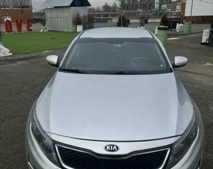 Сірий Кіа Оптіма, об'ємом двигуна 2 л та пробігом 246 тис. км за 7600 $, фото 4 на Automoto.ua