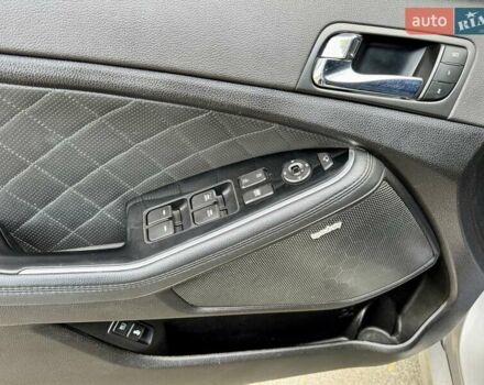 Сірий Кіа Оптіма, об'ємом двигуна 2 л та пробігом 115 тис. км за 9690 $, фото 19 на Automoto.ua