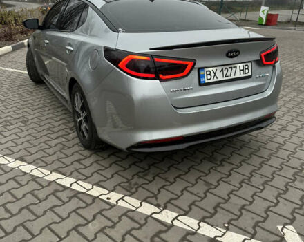 Сірий Кіа Оптіма, об'ємом двигуна 2.36 л та пробігом 174 тис. км за 12900 $, фото 15 на Automoto.ua