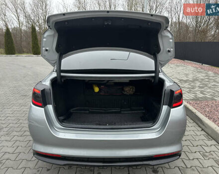 Сірий Кіа Оптіма, об'ємом двигуна 2.36 л та пробігом 174 тис. км за 12900 $, фото 31 на Automoto.ua