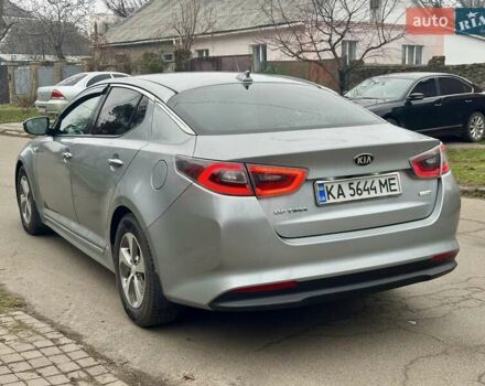 Серый Киа Оптима, объемом двигателя 2.36 л и пробегом 209 тыс. км за 9500 $, фото 4 на Automoto.ua