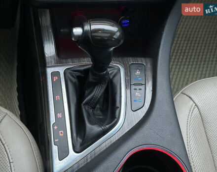 Сірий Кіа Оптіма, об'ємом двигуна 2.36 л та пробігом 220 тис. км за 8500 $, фото 37 на Automoto.ua