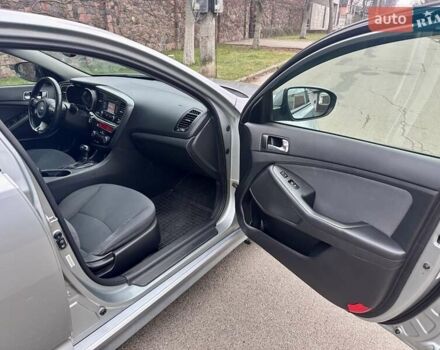 Серый Киа Оптима, объемом двигателя 2.36 л и пробегом 209 тыс. км за 9500 $, фото 17 на Automoto.ua