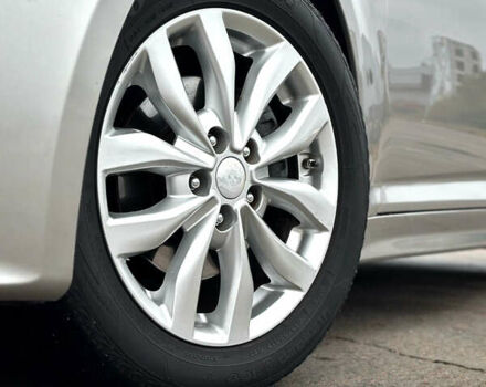 Серый Киа Оптима, объемом двигателя 2.4 л и пробегом 153 тыс. км за 10300 $, фото 25 на Automoto.ua