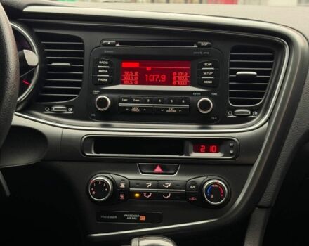 Сірий Кіа Оптіма, об'ємом двигуна 2.4 л та пробігом 183 тис. км за 8800 $, фото 18 на Automoto.ua