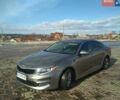 Серый Киа Оптима, объемом двигателя 1.59 л и пробегом 215 тыс. км за 9700 $, фото 4 на Automoto.ua