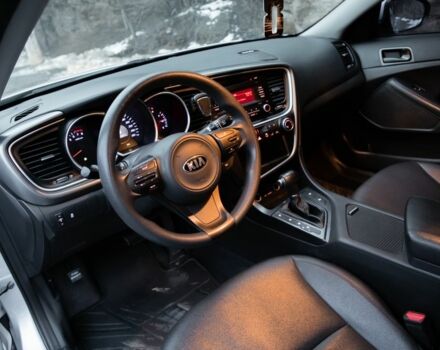 Сірий Кіа Оптіма, об'ємом двигуна 2 л та пробігом 380 тис. км за 9700 $, фото 16 на Automoto.ua