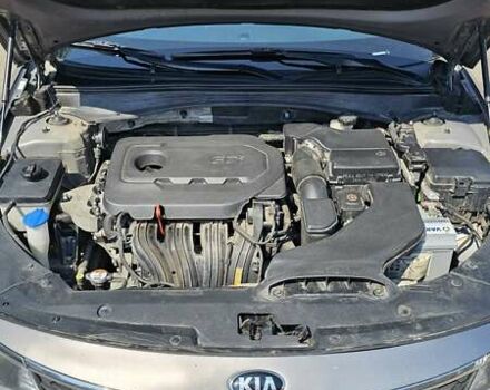 Серый Киа Оптима, объемом двигателя 2.36 л и пробегом 226 тыс. км за 12500 $, фото 2 на Automoto.ua