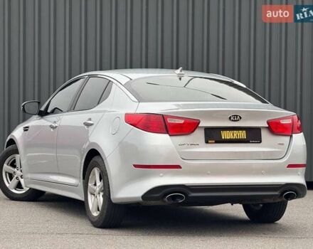 Сірий Кіа Оптіма, об'ємом двигуна 2.36 л та пробігом 183 тис. км за 8800 $, фото 13 на Automoto.ua