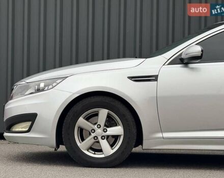 Сірий Кіа Оптіма, об'ємом двигуна 2.36 л та пробігом 183 тис. км за 8800 $, фото 10 на Automoto.ua