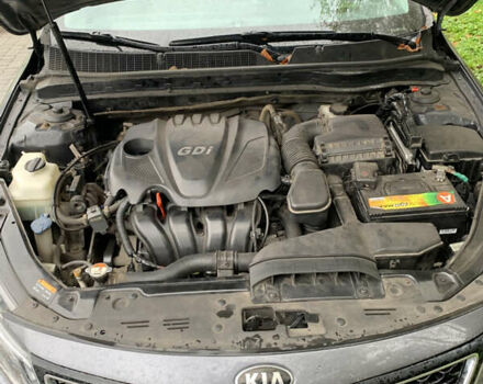 Сірий Кіа Оптіма, об'ємом двигуна 2.36 л та пробігом 237 тис. км за 8200 $, фото 12 на Automoto.ua