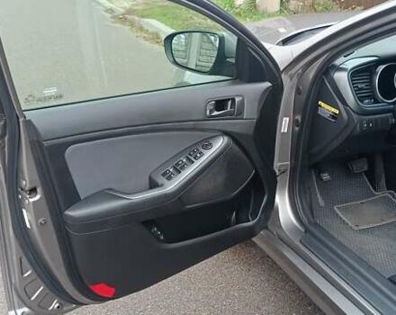 Серый Киа Оптима, объемом двигателя 2.36 л и пробегом 101 тыс. км за 9000 $, фото 12 на Automoto.ua