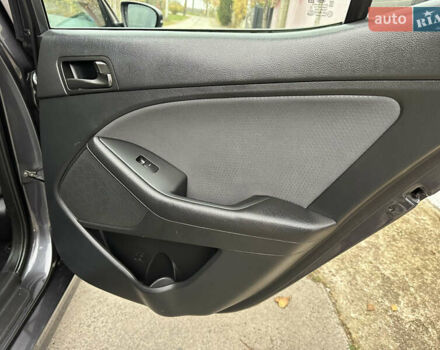 Серый Киа Оптима, объемом двигателя 2.36 л и пробегом 197 тыс. км за 8700 $, фото 38 на Automoto.ua