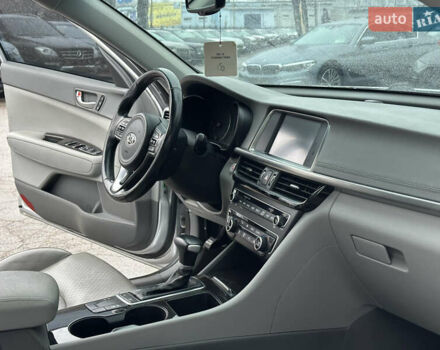 Серый Киа Оптима, объемом двигателя 2.4 л и пробегом 155 тыс. км за 12200 $, фото 23 на Automoto.ua