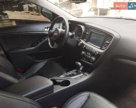 Киа Оптима 2015 в Чугуеве на Automoto.ua Серый Киа Оптима, объемом двигателя 2.36 л и пробегом 60 тыс. км за 10900 $, фото 2 на Automoto.ua