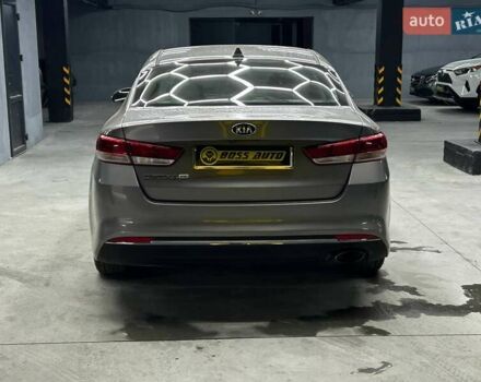 Серый Киа Оптима, объемом двигателя 2.4 л и пробегом 144 тыс. км за 11300 $, фото 4 на Automoto.ua