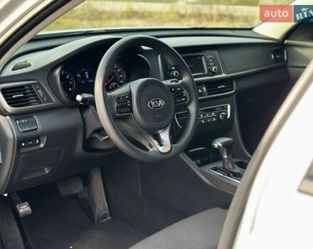 Сірий Кіа Оптіма, об'ємом двигуна 2.36 л та пробігом 202 тис. км за 10700 $, фото 10 на Automoto.ua