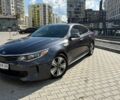 Сірий Кіа Оптіма, об'ємом двигуна 2 л та пробігом 256 тис. км за 11900 $, фото 1 на Automoto.ua