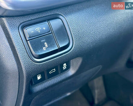 Серый Киа Оптима, объемом двигателя 2 л и пробегом 111 тыс. км за 12700 $, фото 31 на Automoto.ua