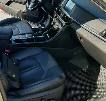 Серый Киа Оптима, объемом двигателя 2.36 л и пробегом 176 тыс. км за 12700 $, фото 3 на Automoto.ua