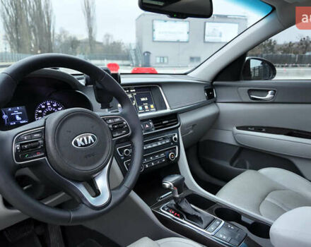 Серый Киа Оптима, объемом двигателя 2.4 л и пробегом 121 тыс. км за 12490 $, фото 12 на Automoto.ua