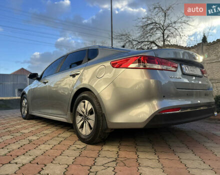 Серый Киа Оптима, объемом двигателя 2 л и пробегом 111 тыс. км за 12700 $, фото 5 на Automoto.ua