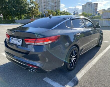 Серый Киа Оптима, объемом двигателя 2 л и пробегом 380 тыс. км за 13900 $, фото 3 на Automoto.ua
