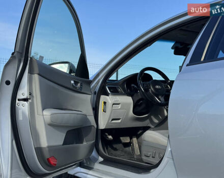 Серый Киа Оптима, объемом двигателя 2.36 л и пробегом 180 тыс. км за 11500 $, фото 20 на Automoto.ua