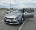 Сірий Кіа Оптіма, об'ємом двигуна 2.4 л та пробігом 190 тис. км за 12300 $, фото 1 на Automoto.ua