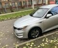 Серый Киа Оптима, объемом двигателя 1.59 л и пробегом 100 тыс. км за 11000 $, фото 4 на Automoto.ua