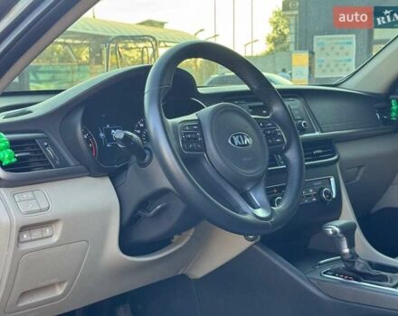 Сірий Кіа Оптіма, об'ємом двигуна 2.4 л та пробігом 70 тис. км за 11200 $, фото 8 на Automoto.ua