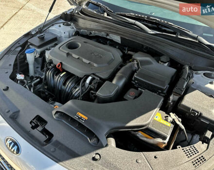 Серый Киа Оптима, объемом двигателя 2.4 л и пробегом 177 тыс. км за 10800 $, фото 33 на Automoto.ua
