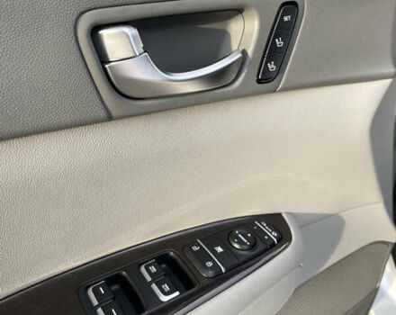 Серый Киа Оптима, объемом двигателя 2.36 л и пробегом 120 тыс. км за 13000 $, фото 23 на Automoto.ua