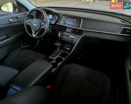 Серый Киа Оптима, объемом двигателя 2.4 л и пробегом 177 тыс. км за 10800 $, фото 45 на Automoto.ua