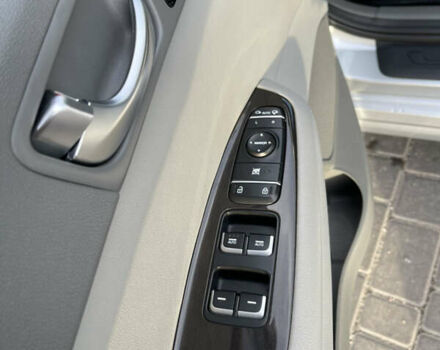 Серый Киа Оптима, объемом двигателя 2.36 л и пробегом 120 тыс. км за 13000 $, фото 24 на Automoto.ua