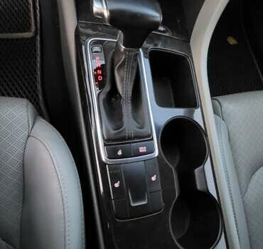 Серый Киа Оптима, объемом двигателя 2.4 л и пробегом 168 тыс. км за 8800 $, фото 13 на Automoto.ua