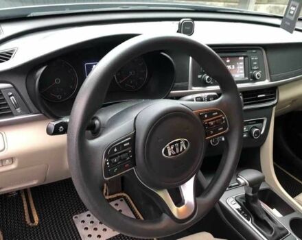 Серый Киа Оптима, объемом двигателя 0 л и пробегом 105 тыс. км за 8200 $, фото 6 на Automoto.ua