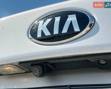 Серый Киа Оптима, объемом двигателя 2.4 л и пробегом 177 тыс. км за 10800 $, фото 15 на Automoto.ua