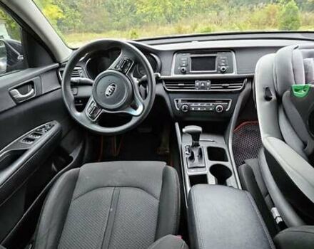 Серый Киа Оптима, объемом двигателя 2.36 л и пробегом 120 тыс. км за 10000 $, фото 28 на Automoto.ua