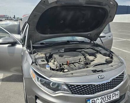 Сірий Кіа Оптіма, об'ємом двигуна 2.4 л та пробігом 190 тис. км за 12300 $, фото 9 на Automoto.ua
