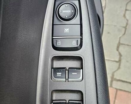 Серый Киа Оптима, объемом двигателя 2.36 л и пробегом 120 тыс. км за 10000 $, фото 3 на Automoto.ua