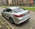 Серый Киа Оптима, объемом двигателя 1.59 л и пробегом 100 тыс. км за 11000 $, фото 5 на Automoto.ua