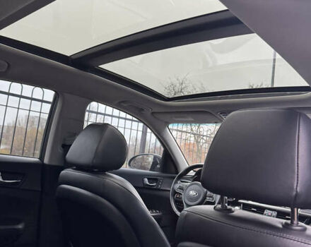 Сірий Кіа Оптіма, об'ємом двигуна 2.4 л та пробігом 164 тис. км за 13000 $, фото 12 на Automoto.ua