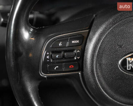 Сірий Кіа Оптіма, об'ємом двигуна 2 л та пробігом 70 тис. км за 16900 $, фото 44 на Automoto.ua