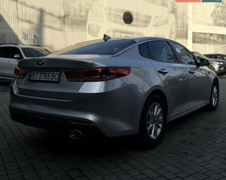 Сірий Кіа Оптіма, об'ємом двигуна 2.36 л та пробігом 192 тис. км за 9000 $, фото 1 на Automoto.ua