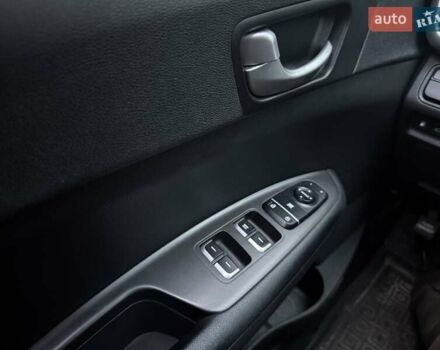 Серый Киа Оптима, объемом двигателя 2.36 л и пробегом 101 тыс. км за 9500 $, фото 13 на Automoto.ua