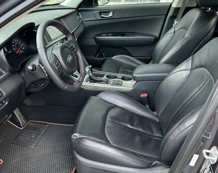 Сірий Кіа Оптіма, об'ємом двигуна 2 л та пробігом 142 тис. км за 10800 $, фото 21 на Automoto.ua