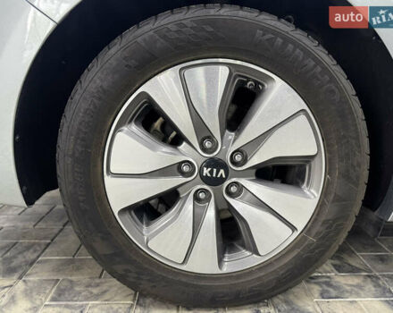 Серый Киа Оптима, объемом двигателя 2 л и пробегом 95 тыс. км за 17900 $, фото 14 на Automoto.ua